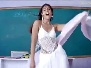 ऐयाशी बड़े स्तन मराठ ...