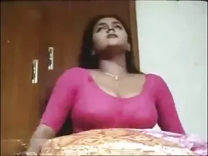एक युवा नृत्य शिक्षक ...
