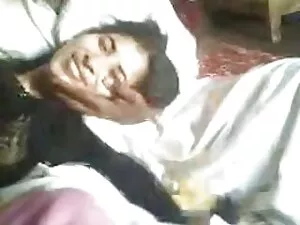 युवा सेक्सी कहानी हि ...