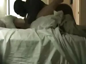 अकेले उत्कृष्ट ससुर  ...